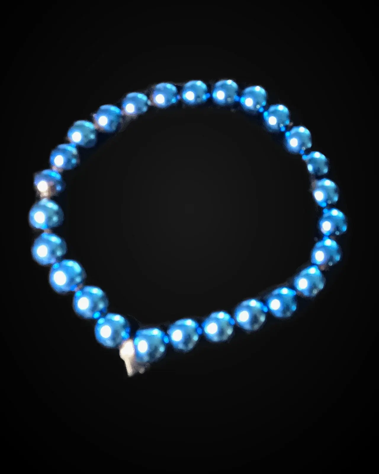 Deep Blue — Metallic cobalt rounds