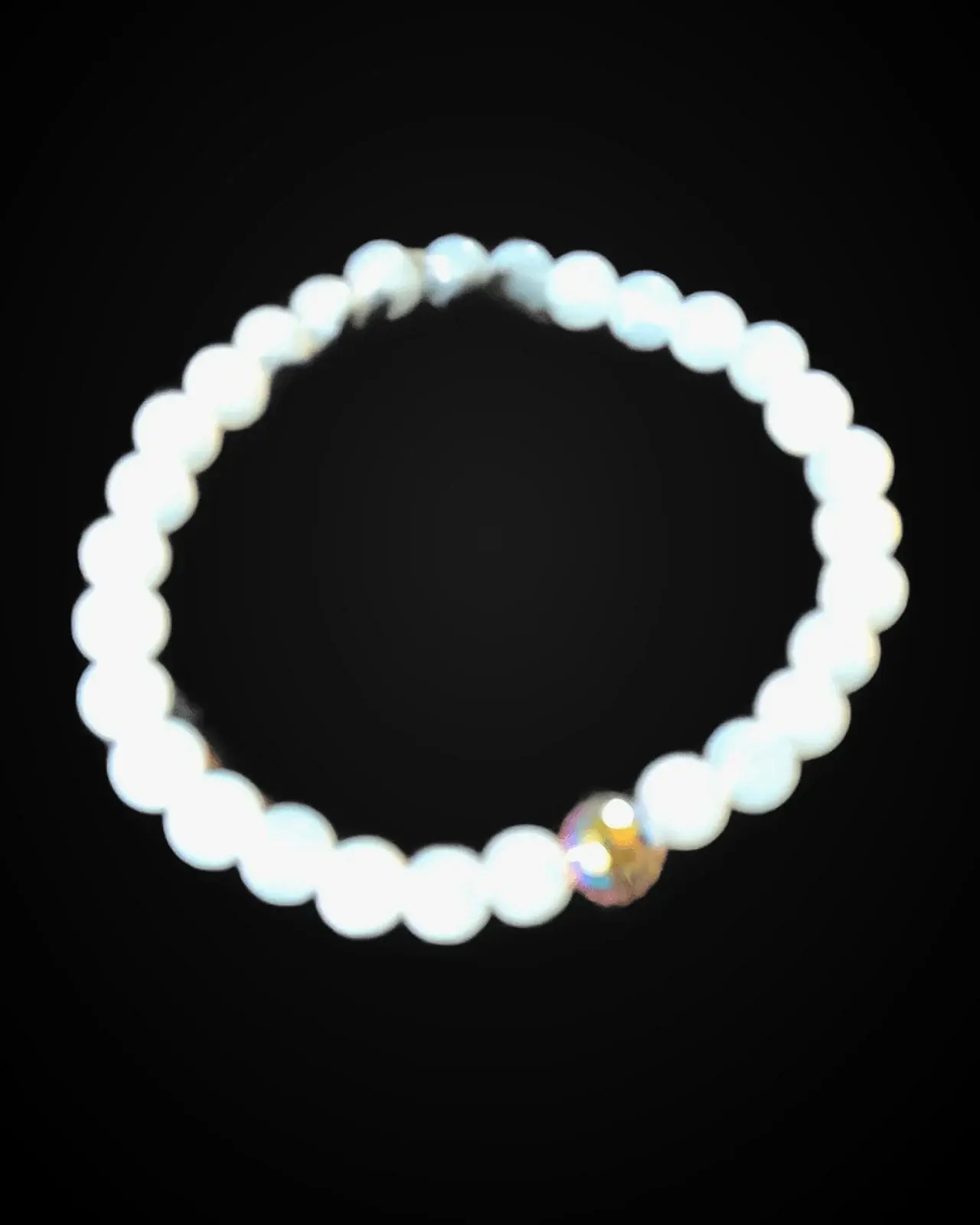 Pearl Aurora — Pale beads with an iridescent focal